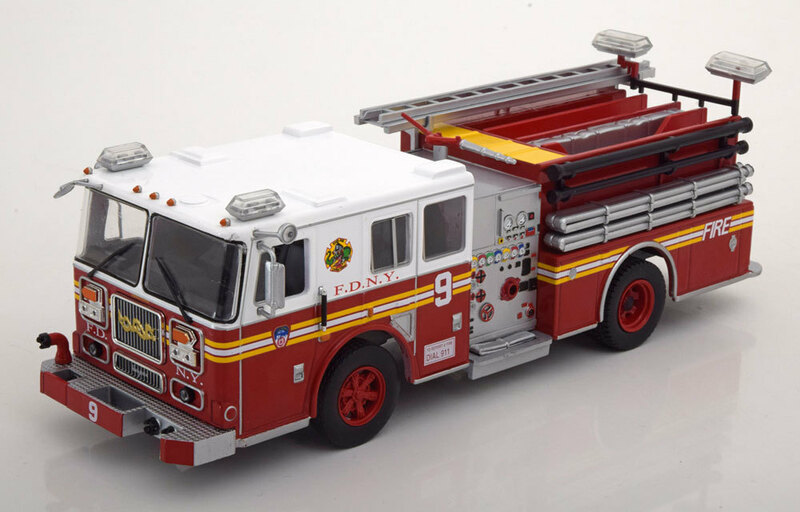 1/43　消防車コレクションばらし　Seagrave FDNY fire engine New York　作業車