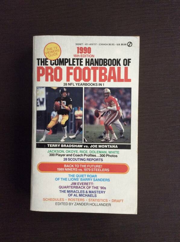 ★希少　NFL THE COMPLETE HANDBOOK OF PRO FOOTBALL 1990 ★