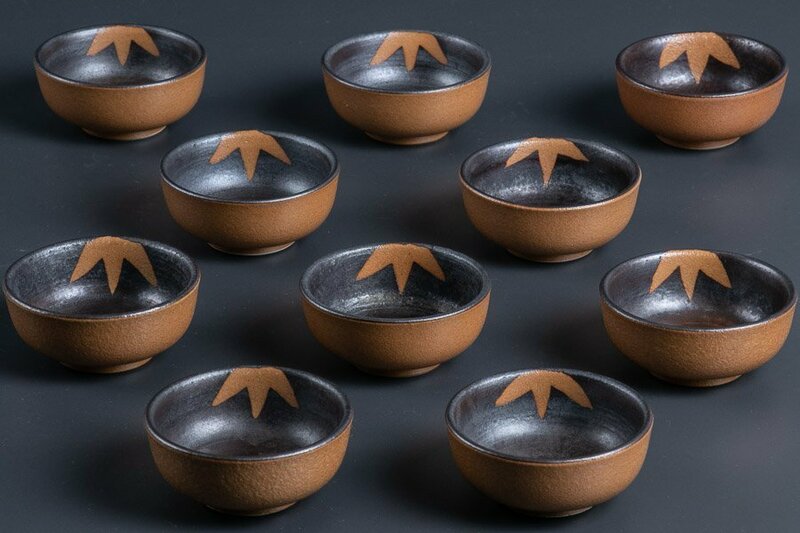 【うつわ】『 陶器笹文小鉢 小皿 10客 10350 』 10個組 料亭 日本料理 懐石 会席 和食器 うつわ 器 焼物 陶器 磁器 陶磁器