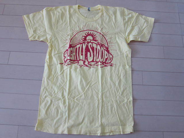 デッドストック 2011 Slightly stoopid Tシャツ スライトリー・ストゥーピッドM イエロー 黄色 ロック サブライム