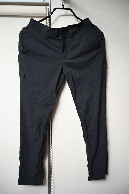 XS Peak Performance Treck Pants ピークパフォーマンス 立体裁断 パンツ アウトドア ハイキング 登山 トレッキング クライミング ブラック