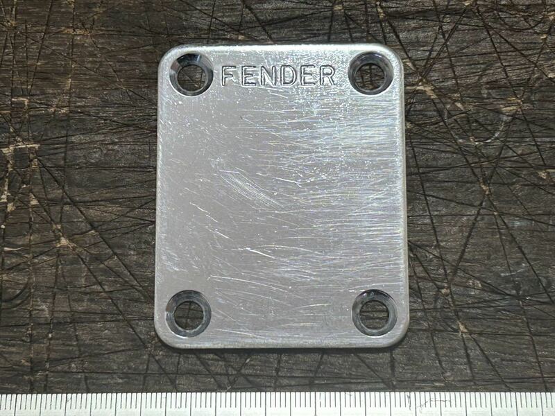 [GP]Fender Japan フェンダー・ジャパン・ストラトキャスター ST57から取り外したネックプレート FENDER刻印 超貴重 素性はっきりパーツ!