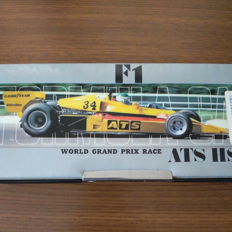 文具店在庫品☆レイメイ【F1 ワールドグランプリレース ATS HSI】プルトップ筆入☆