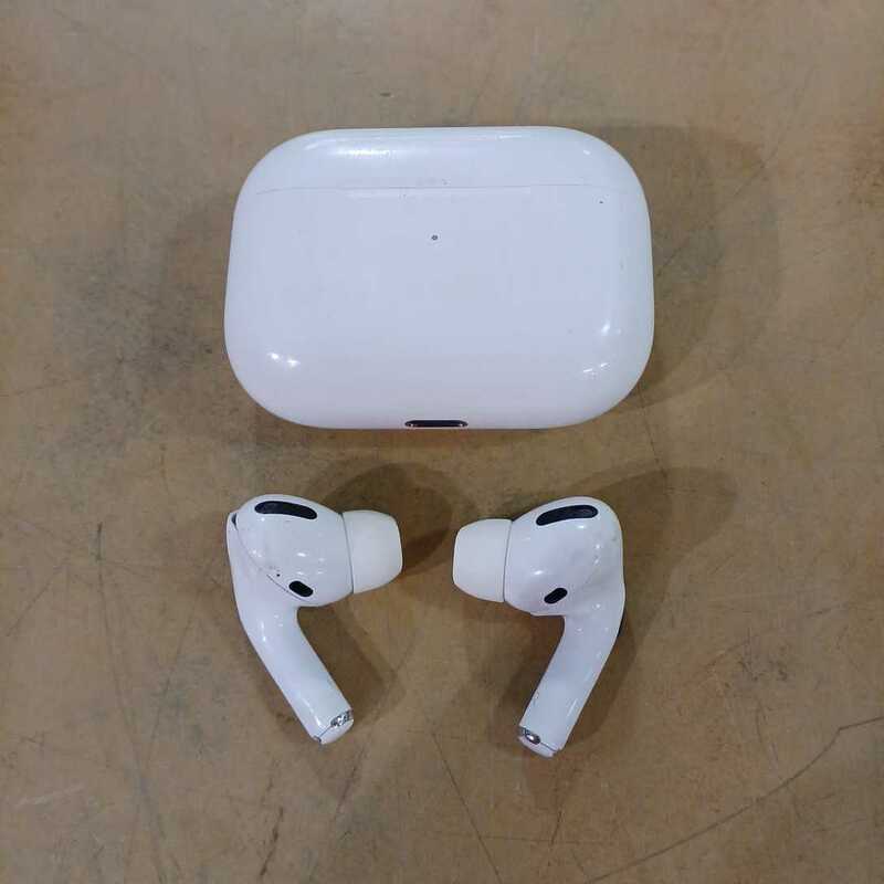 Apple AirPods Pro エアーポッズプロ A2190 A2083 A2084 ワイヤレスイヤホン Bluetooth イヤホン 中古 ジャンク 長期保管