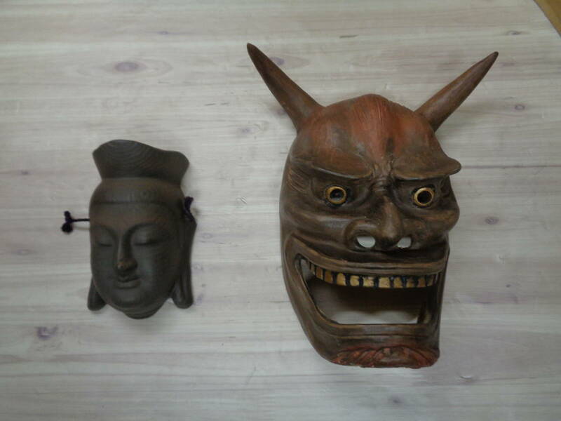2点セット 能面 般若＆仏（菩薩） お面 仮面 面 陶器 和柄 伝統工芸品 壁飾り 般若面膜 呪術 呪物 念仏
