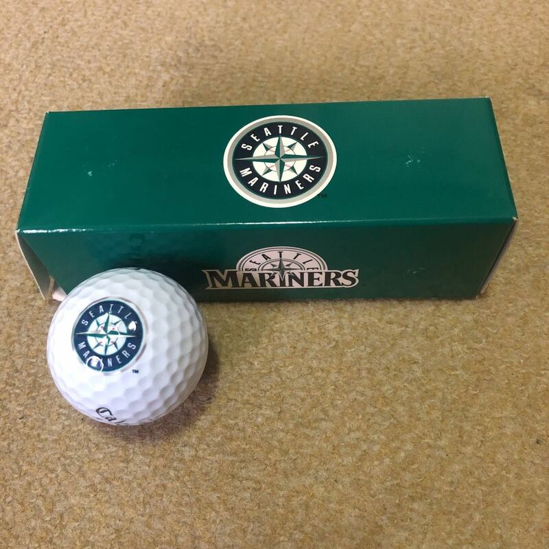 激レア キャロウェイゴルフ製シアトルマリナーズゴルフボール 3個入り 未使用品 2001年アメリカンリーグ西地区チャンピオンTシャツ中古品