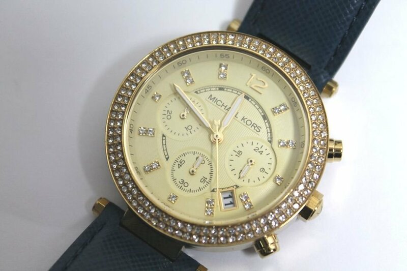 中古 MICHAEL KORS レディース腕時計 MK-2280 3針 デイト クロノ SS 女性用 クォーツ クリーム ゴールド系 ラインストーン マイケルコース