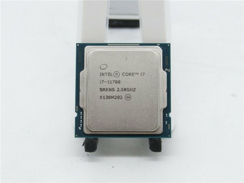 CPU インテルIntel Core I7-11700プロセッサー 中古 動作確認済み　送料無料