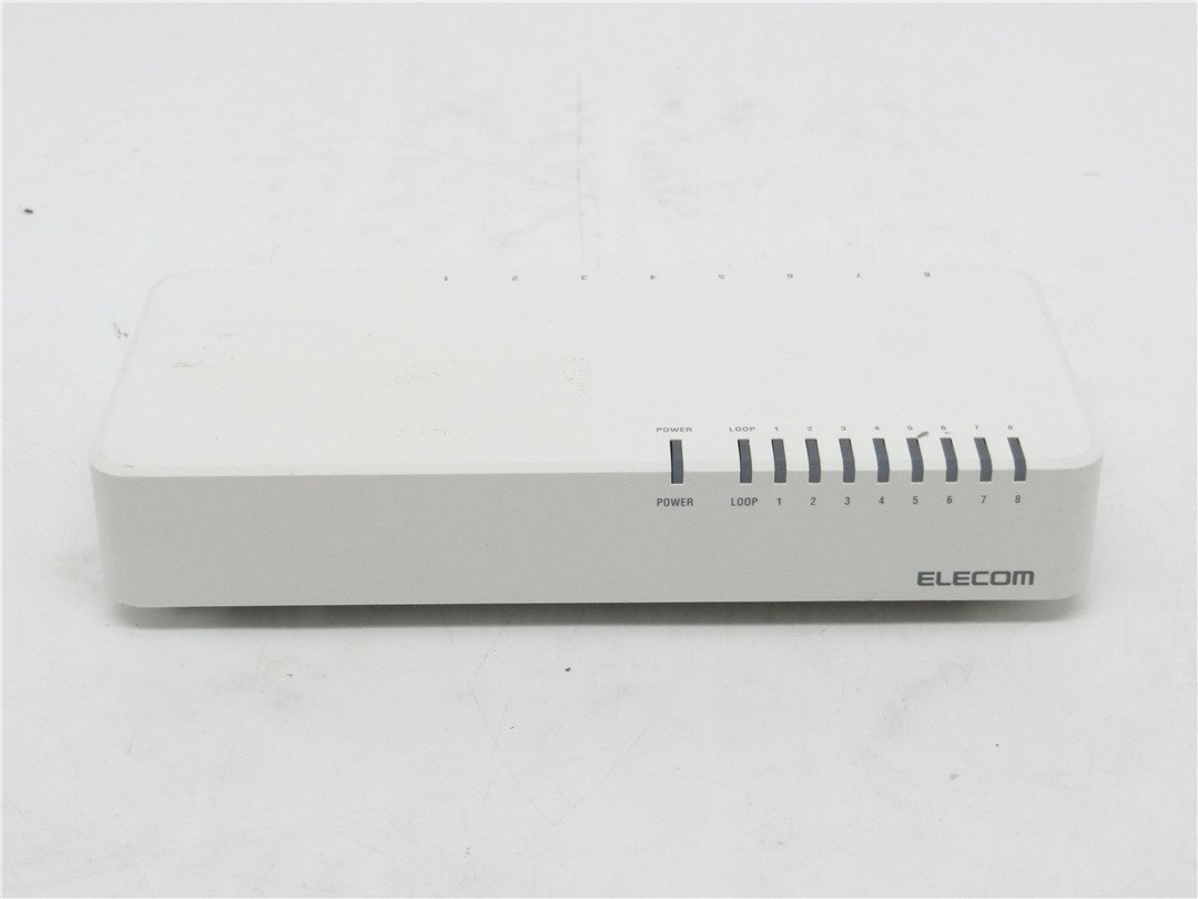 中古品　スイッチングハブ 100BASE-TX対応 電源内蔵 8ポート ホワイト プラスチック(ホワイト)┃EHC-F08PN-JW 　送料無料