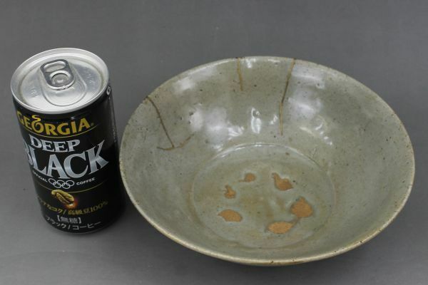 D055 李朝 青磁 茶碗 径16.5センチ 金継ぎ 高麗 朝鮮 韓国 蔵出 古玩 珍蔵