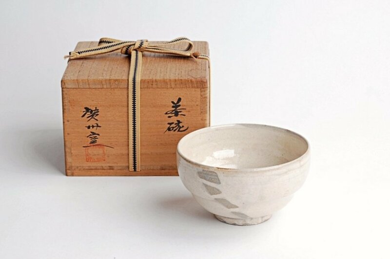 廣州窯　茶碗　共箱付　韓国　朝鮮　粉青沙器