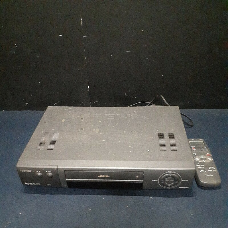 TOSHIBA 東芝 VHSビデオデッキ「A-BF2」1995年製 ブラック 電圧 100V 消費電力 23W 周波数 50/60Hz リモコン付き 動作未確認 ジャンク