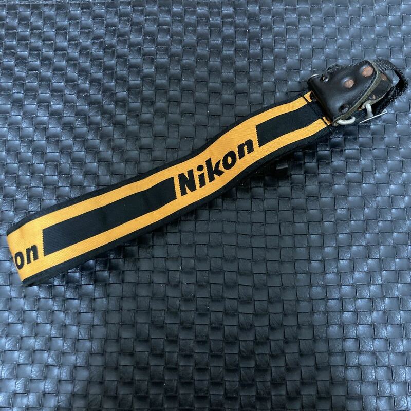 【送料無料】Nikon ニコン カメラ ストラップ 黄色(イエロー)×黒色(ブラック)