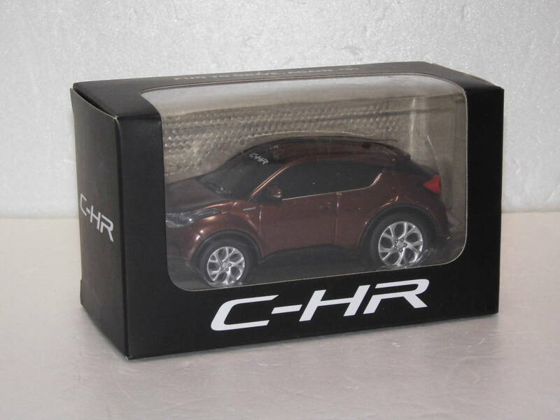 非売品 トヨタ C-HR ミニカー　プルバックカー