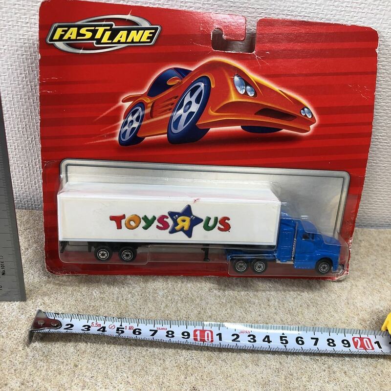 トイザラスブランド、ファーストレーン　トイザラストレーラーのミニカー