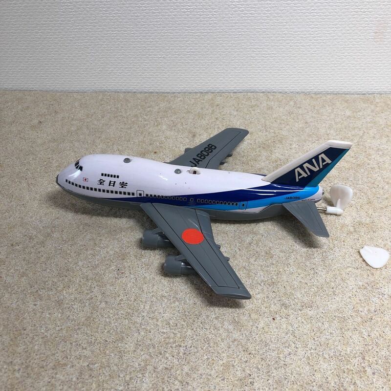 ANA 航空機　おもちゃ