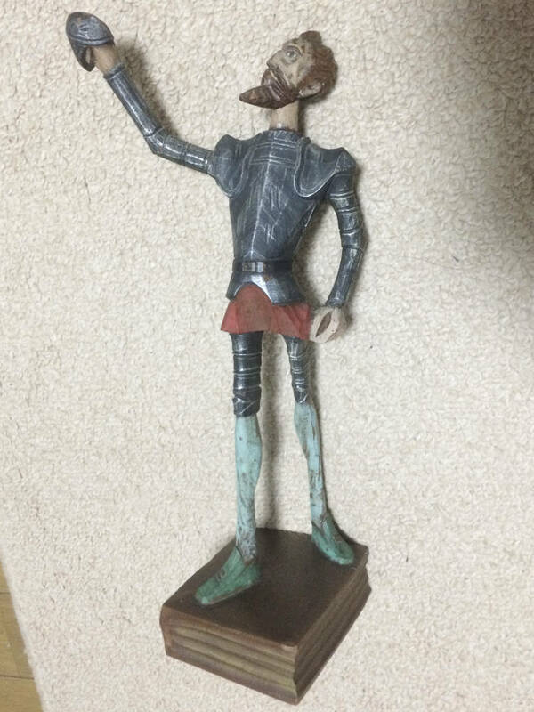 [即決/彩色有り] ドン・キホーテ 木彫り 彫刻 (高さ:約31.5cm) 木製 人形 置物 オブジェ スペイン