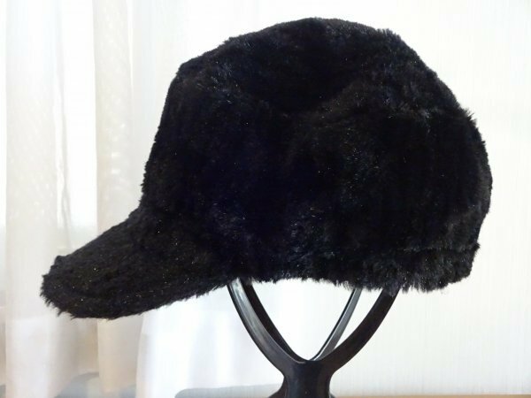 ∞HONEYS∞ハニーズ　黒色　モコモコハット スタイル帽子　サイズ５７・５cm　キャップ　帽子　アウトドアハット