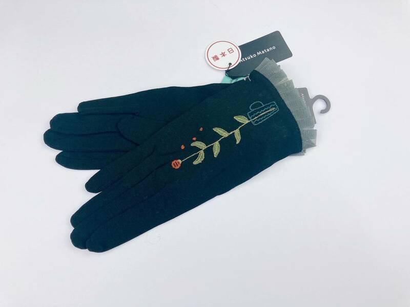 即決★マタノアツコ Atsuko Matano 刺繍UV手袋 №22-5 新品