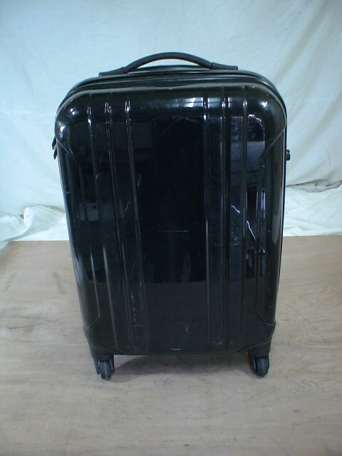 2472　EMINENT　黒 TSAロック付　スーツケース　キャリケース　旅行用　ビジネストラベルバック
