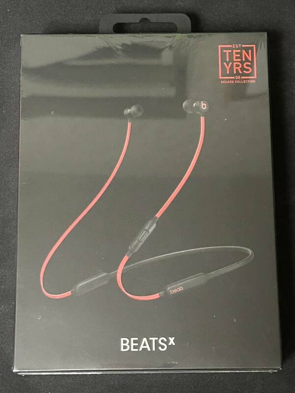 新品未使用 BeatsX Decade Collection MX7X2PA/A ケーブル付きワイヤレスイヤホン レジスタンス・ブラックレッド A1763