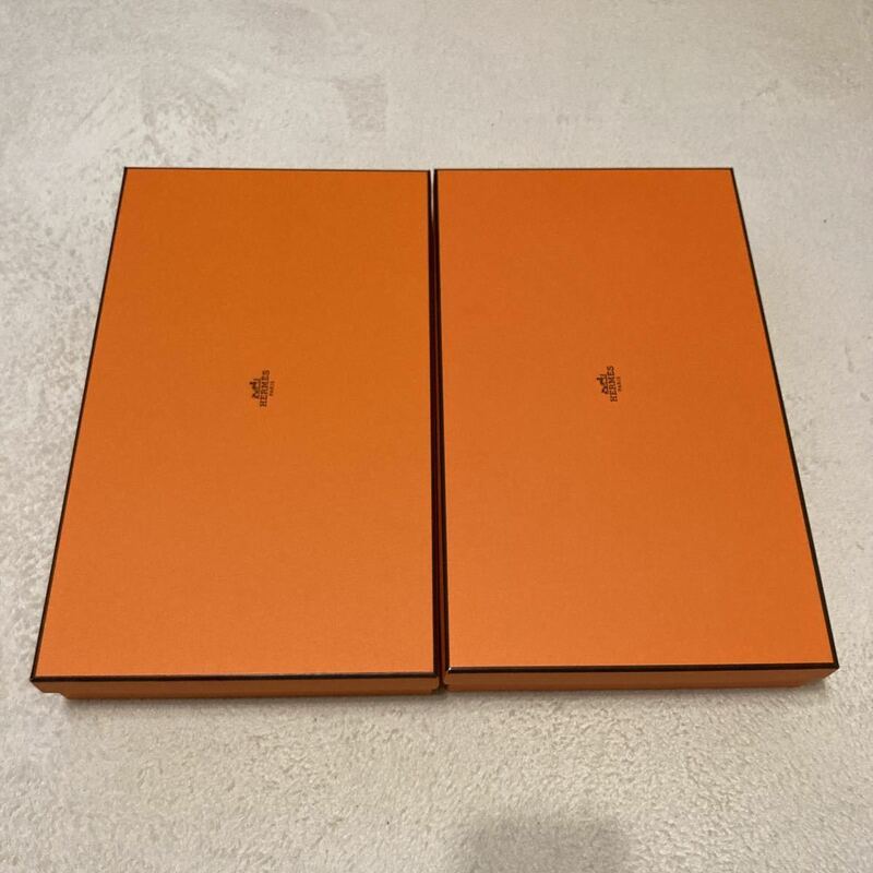 エルメス　バッグ　ケリーカット　空箱　2箱　34.5×20.5×5 HERMES BOX 空き箱　箱　化粧箱