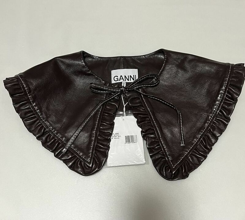 新品 GANNI ガニー フリル 付け襟 レザー ラッフルカラー つけ襟 付けエリ ダークブラウン　こげ茶