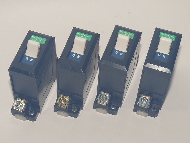 ４個セット■IDEC サーキットブレーカー 5A NRC110L 1極 NRCシリーズ サーキットプロテクタ ブレーカー 安全ブレーカー 遮断器 和泉電気