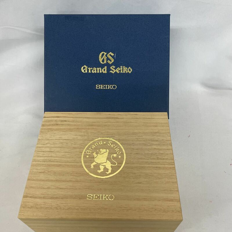 グランドセイコー GRAND SEIKO 空箱 桐箱　化粧箱　BOX 箱　ケース