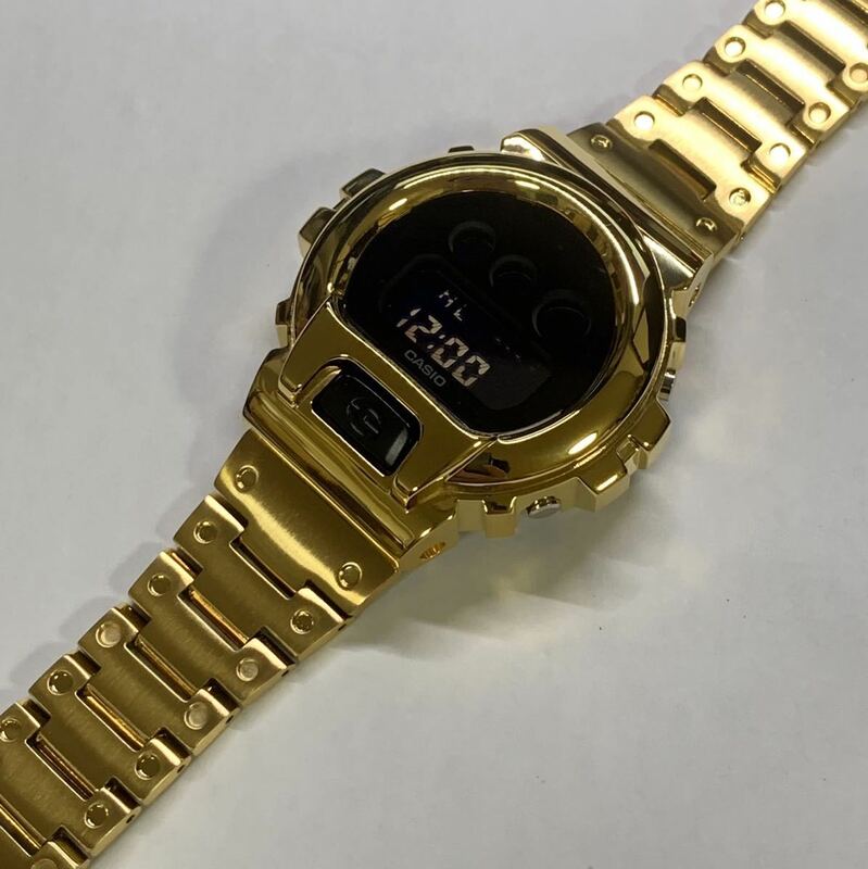G-SHOCK Gショック ジーショック CASIO カシオ デジタル 腕時計　dw6900bba-1er ステンレスフルメタルベゼルベルトカスタム　ゴールド
