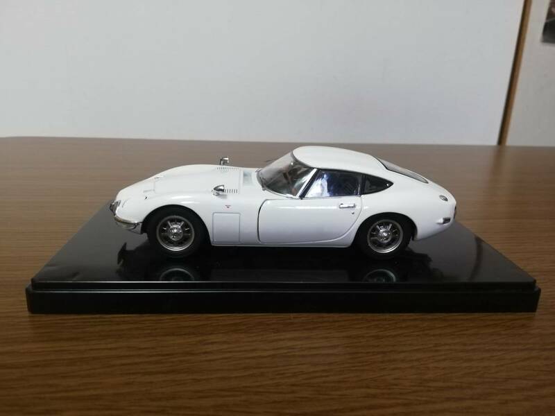 スペシャルスケール1/24国産名車コレクション(1) トヨタ 2000GT MF10（1967）