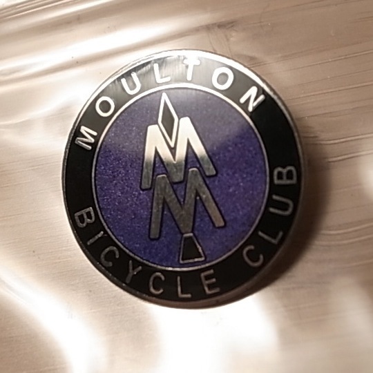 MOULTON BICYCLE CLUB エナメルバッジ（モールトン）