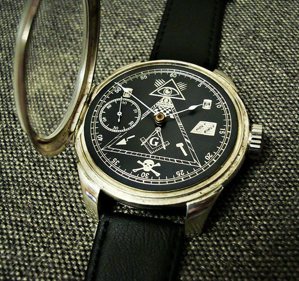 1920年代 銀無垢ケースオメガ懐中時計のムーブメント使用カスタム時計腕時計フリーメイソンフリーメーソン 秘密結社
