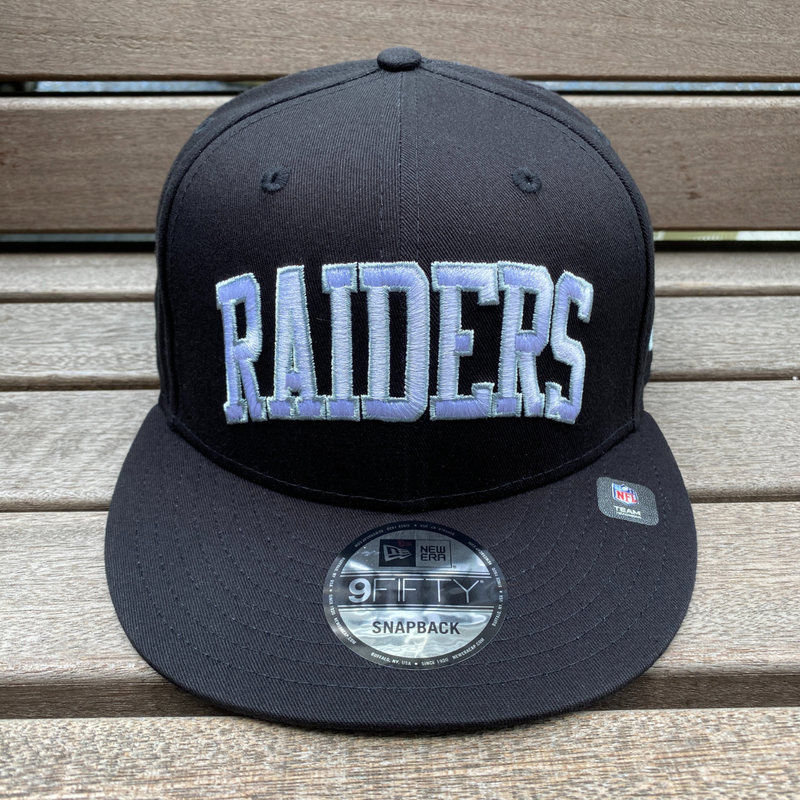 USA正規品 NEWERA ニューエラ 9FIFTY スナップバックキャップ NFL ラスベガス レイダース LV RAIDERS 黒 ARCHED アーチロゴ BLK アメフト