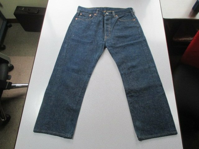 A624送料無料【34】USED＊Levi’sリーバイス501XX★USA製