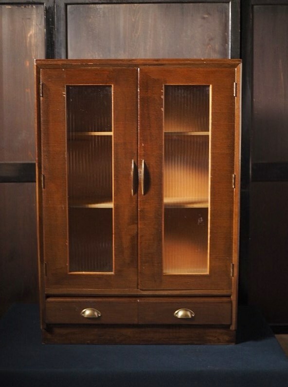昭和レトロなモールガラスの本棚 食器棚 昭和30年代 1950-　古録展 送料別 Iサイズ　中古 品番S9275