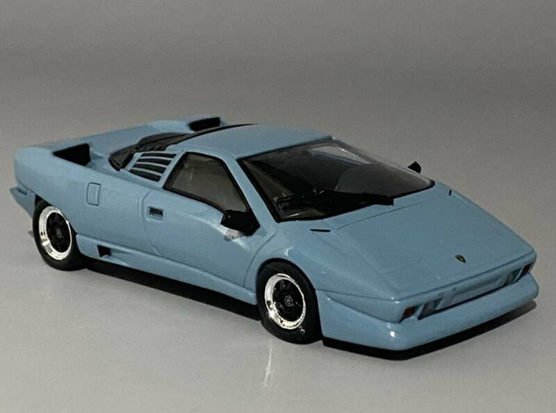 White Box 1/43 Lamborghini P132 Prototipo ◆ Designed by Marcello Gandini [ Cizeta-Morodor V16T ] ◆ ランボルギーニ WB512