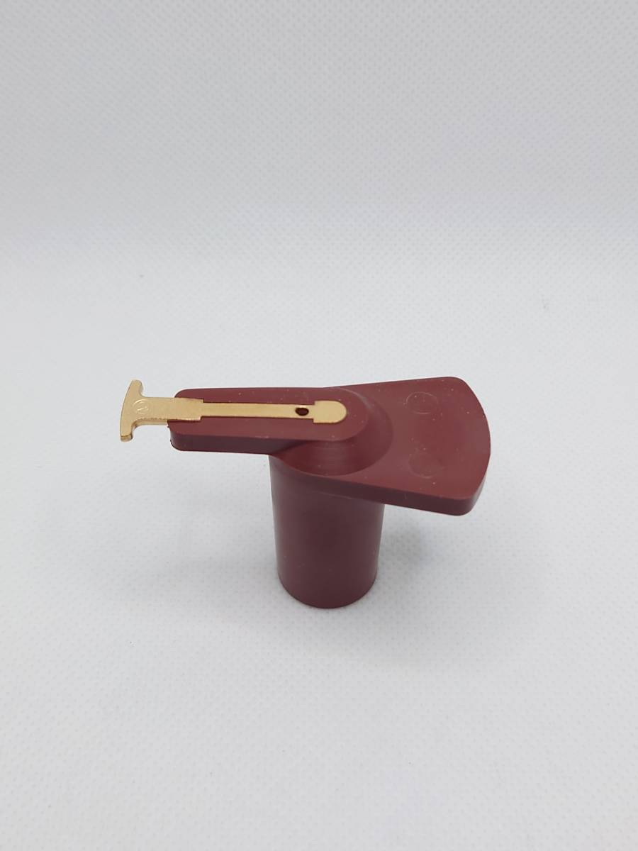 【新品在庫あり】AE92　カローラレビン　スプリンタートレノ　ディストリビュータ ロータ　純正部品　1