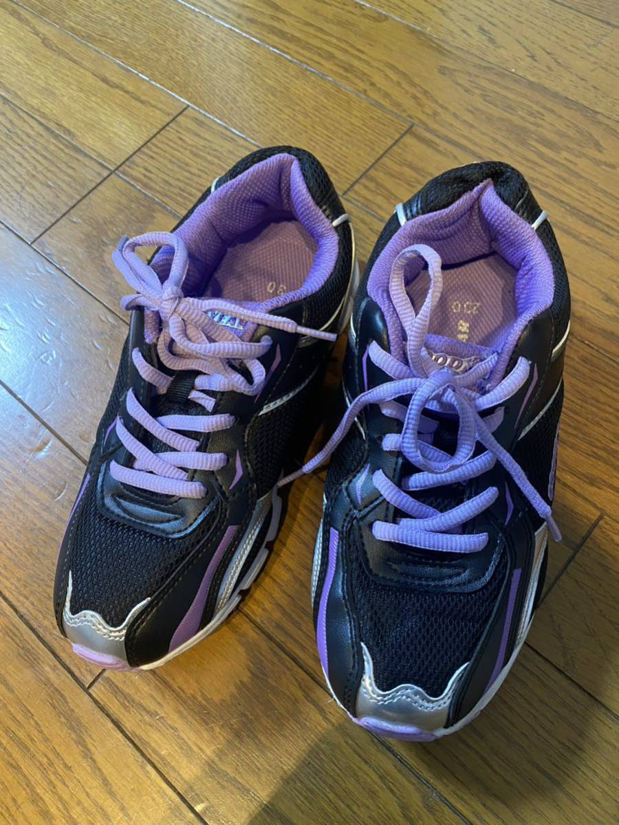 ※ 運動靴 スニーカー　シューズ　キッズ　女の子　23センチ　good year