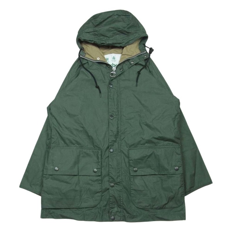 Barbour バブアー NWX1673GN31 HIKING COAT 3ワラント オイルド ハイキング コート モルドバ製 カーキ系 【中古】