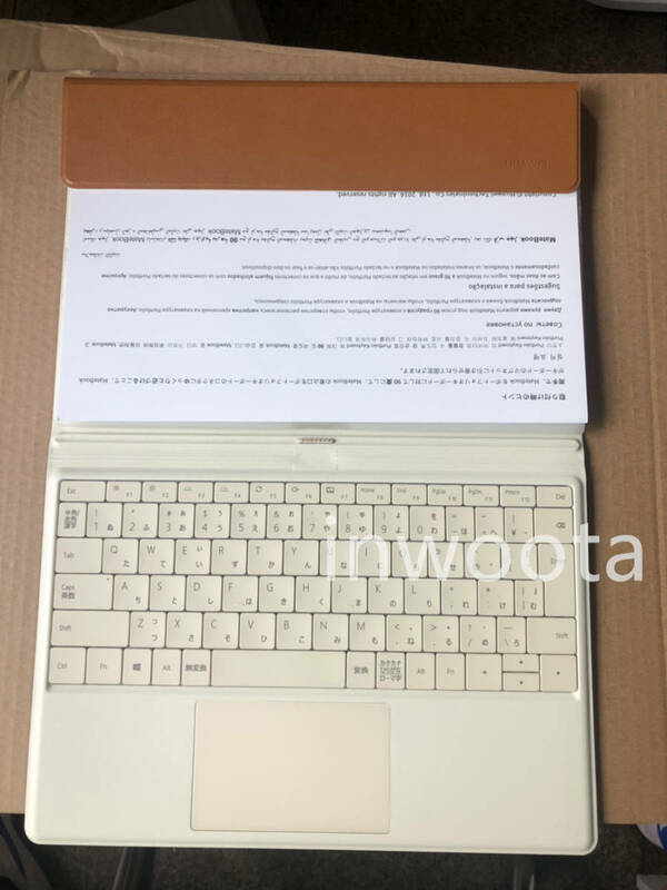 純正新品 HUAWEI MateBook HZ-W19 M5 タブレット 保護ケース付き 日本語キーボード ブラウン