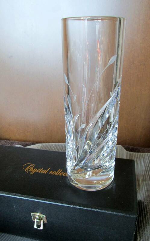 ナハトマン　マーカオーレル　クリスタルコレクション　カットガラス花瓶　８．５丸ｘ２６ｃｍ