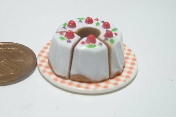★P668☆シルバニアファミリー　小物　スイーツ　おやつ　ケーキ　ホールケーキ☆ミニチュア