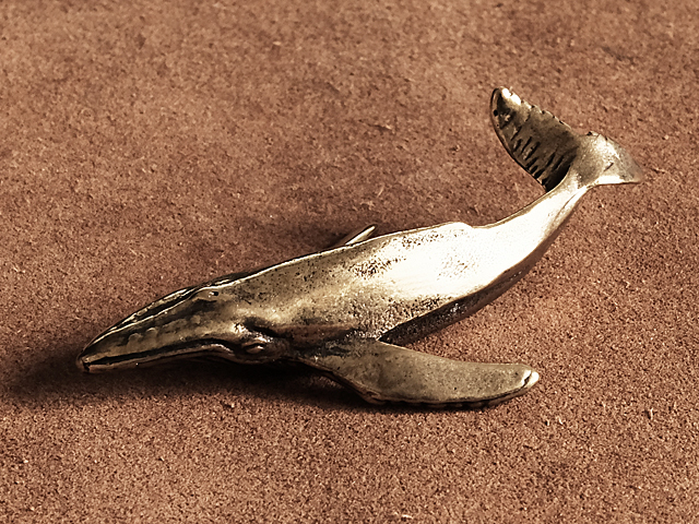 真鍮 オーナメント（クジラ）鯨 くじら オブジェ 置物 海洋生物 ブラス 金物 魚 ビンテージ ゴールド インテリア グッズ ホエール