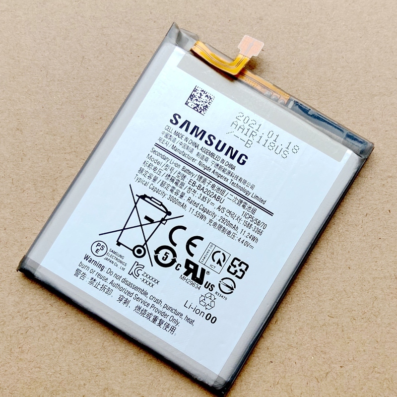 日本国内発送！純正品Samsung Galaxy A20e A10e 電池パック(EB-BA202ABU)・新品未使用