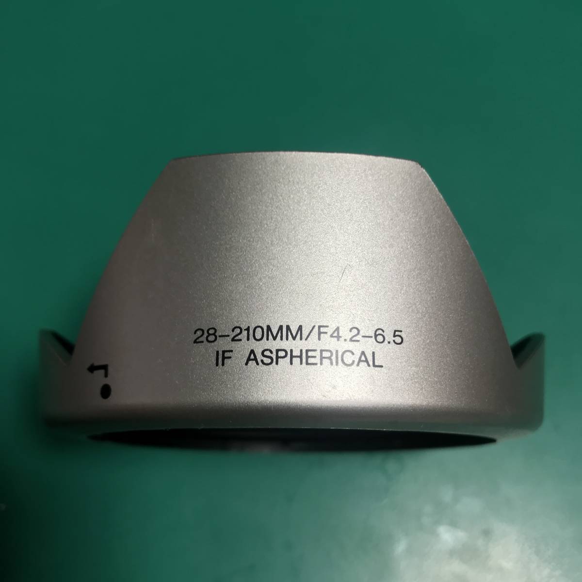 ★ コシナ レンズフード 28-210ｍｍ /Ｆ4.2-6.5 中古品 R01384