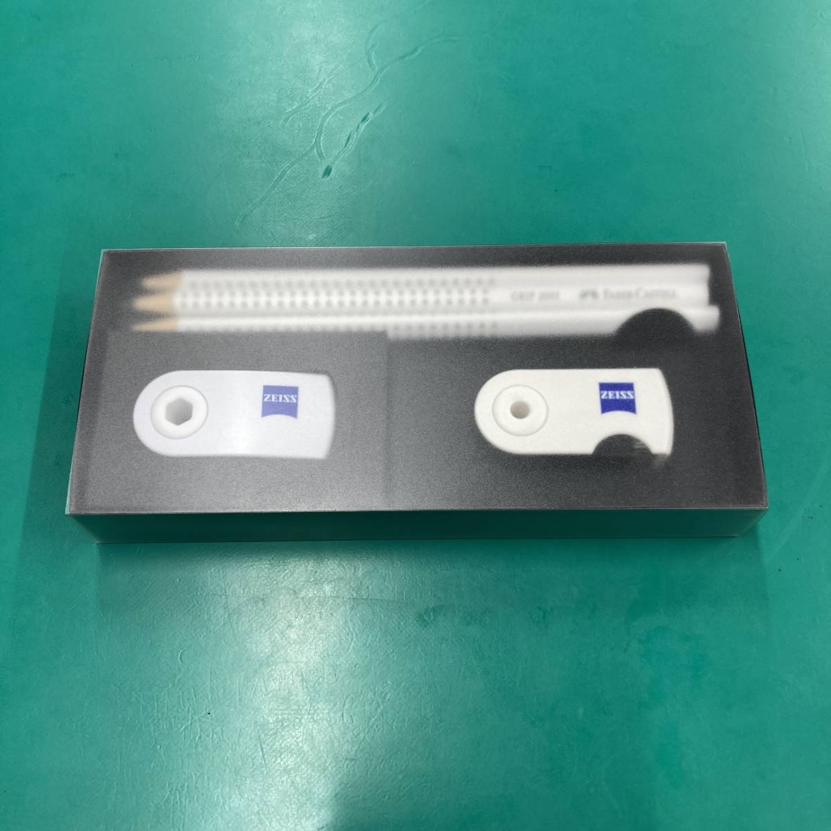 ★ ZEISS ロゴ入り 文房具 未使用品 R01418