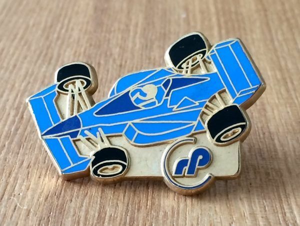 古いピンバッジ：F1 青 レーシングカー 車 ピンズ #F