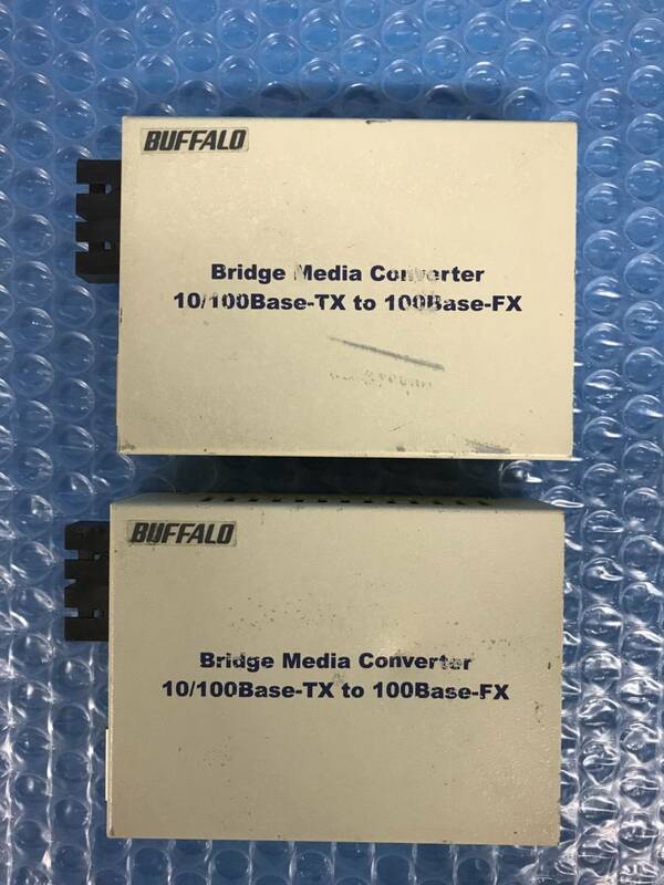 [CK17040] BUFFALO 光メディアコンバータ マルチモード 10/100Base-TX to 100Base-FX LTR2-TX-MFC2R 2台セット 現状渡し