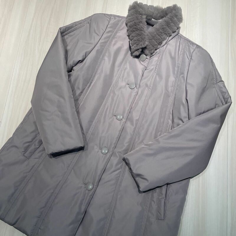 美品　VARROWDA　中綿ジャケット　上着　軽量　コート　ベージュ　レディース　M　ラビットファー　アウター　グレージュ　中綿コート